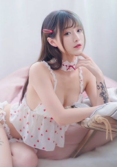 欧美好色美女主播_BD英语在线播放观看