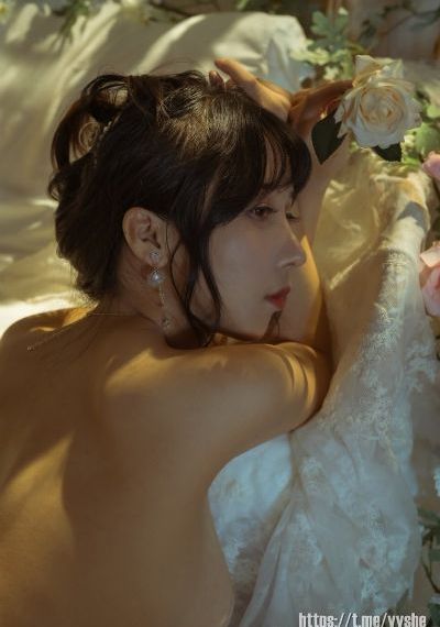 欧美美女性感丝袜图片_1080电影在线看