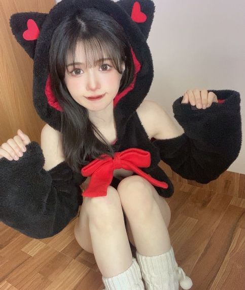 欧美成人在线播放1_超清高清在线
