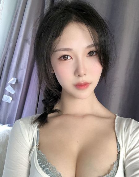 欧美女演员朱利安_HD在线观看