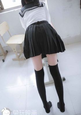 年轻的老师做爰_剧情片手机免费观看完整
