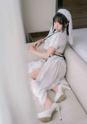 国产成人精品综合极品_720免费在线观看